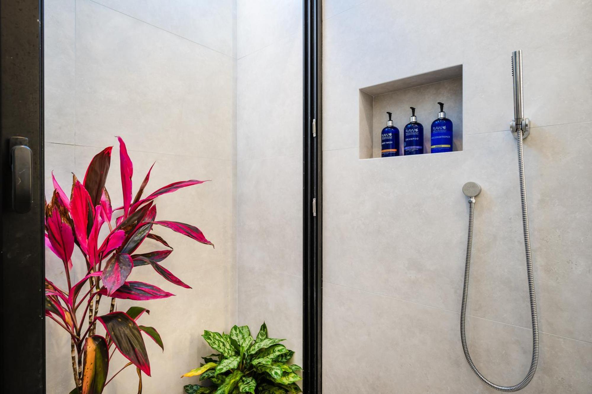 Mvillas Luxury Villas With Beach Club Access & Sauna Tamarindo Exterior photo