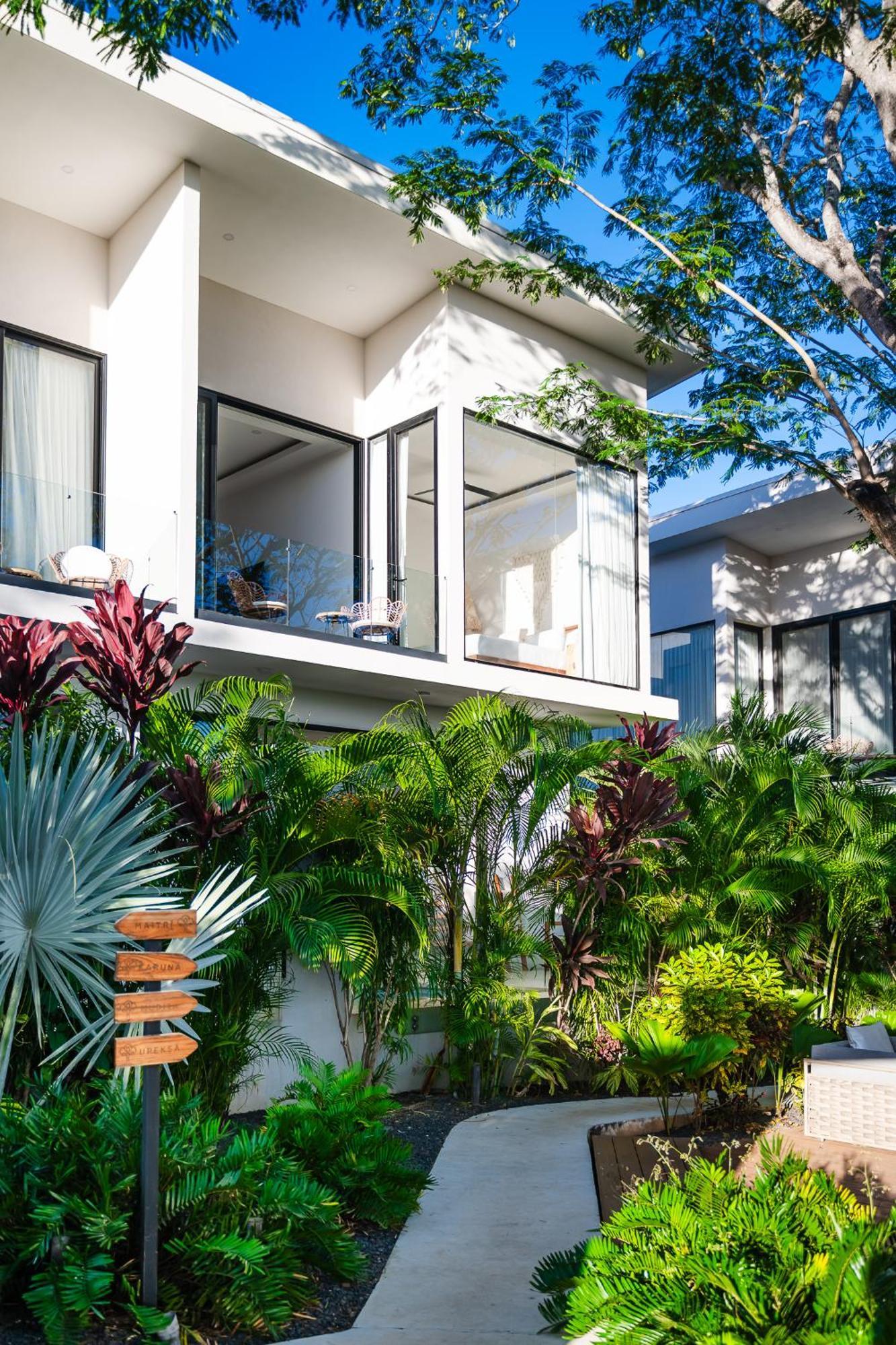 Mvillas Luxury Villas With Beach Club Access & Sauna Tamarindo Exterior photo
